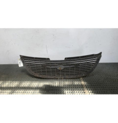 Calandre CHRYSLER GRAND VOYAGER 4