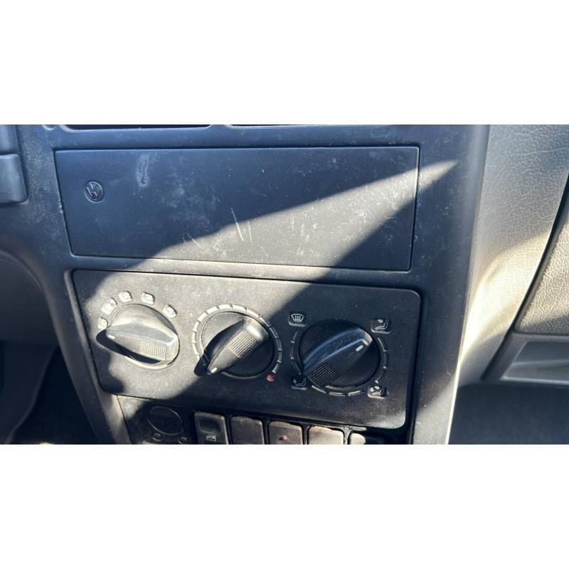 Optique avant principal droit (feux)(phare) VOLKSWAGEN CADDY 2 Photo n°14