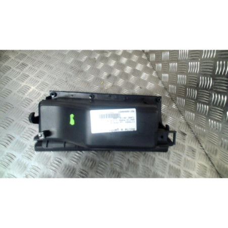 Boite a gants CITROEN XANTIA