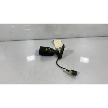 Attache ceinture arriere droit PEUGEOT 207 Photo n°1