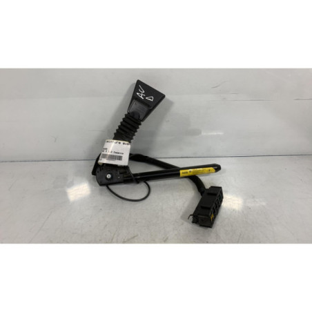 Pretensionneur de ceinture avant droit OPEL CORSA C