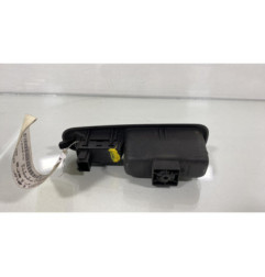 Interrupteur de leve vitre arriere droit PEUGEOT 3008 1