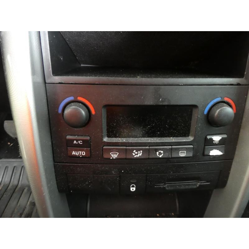 Pretensionneur de ceinture avant droit PEUGEOT 207 Photo n°6