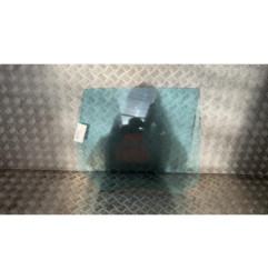 Vitre arriere droit FORD C-MAX 1 Photo n°1