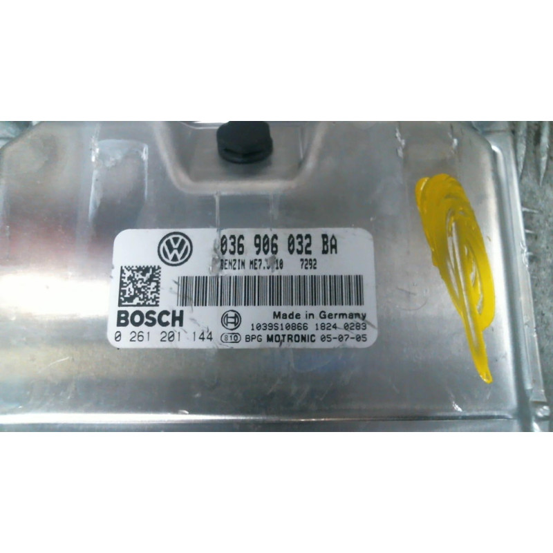 Calculateur moteur VOLKSWAGEN GOLF 5 Photo n°3