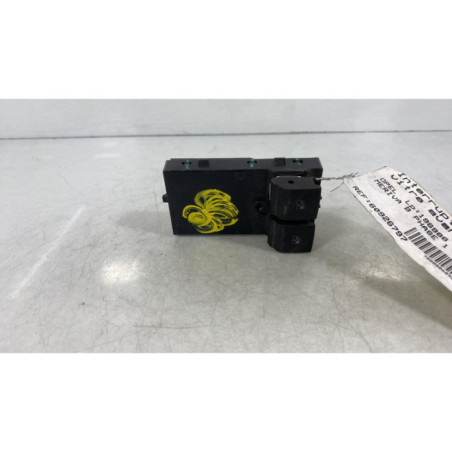 Interrupteur de leve vitre avant gauche OPEL MERIVA B