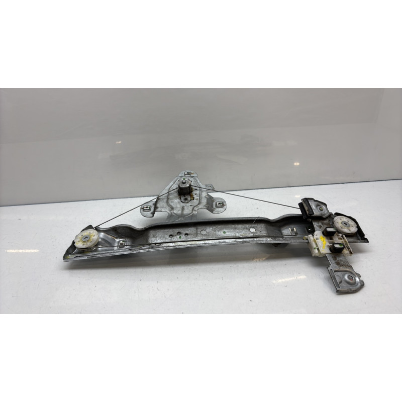 Leve vitre mecanique arriere droit OPEL MERIVA B Photo n°6
