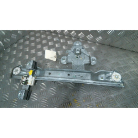 Leve vitre mecanique arriere gauche OPEL MERIVA B