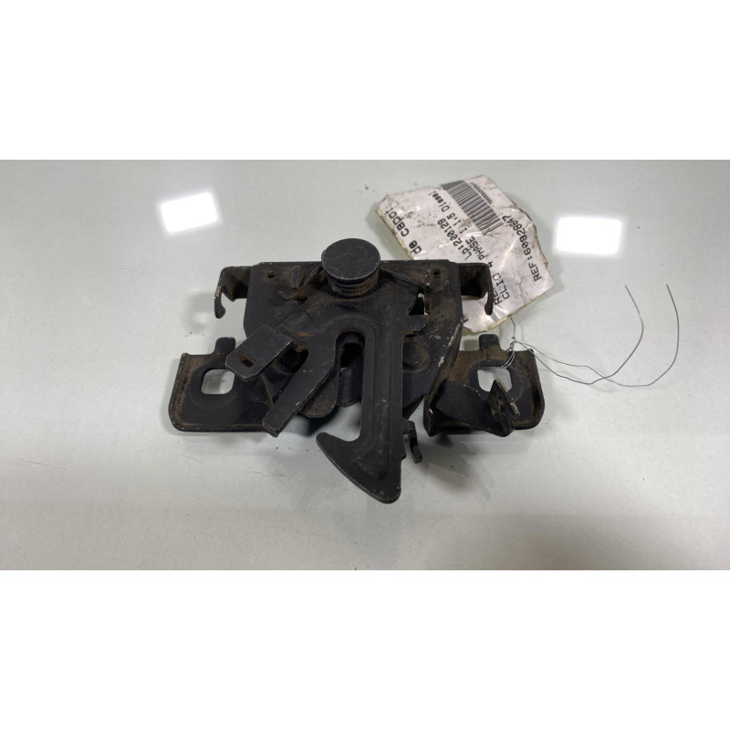 Fermeture de capot RENAULT CLIO 4 Photo n°1