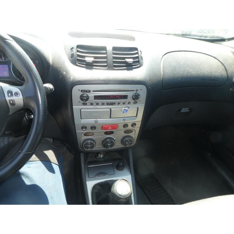 Vitre avant droit ALFA ROMEO 147 Photo n°9
