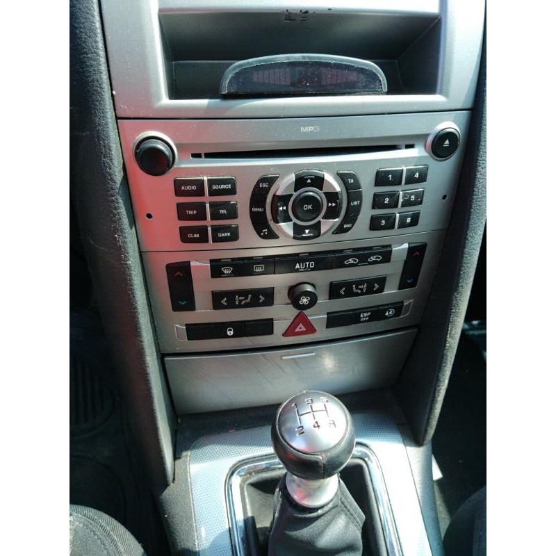 Malle/Hayon arriere PEUGEOT 407 Photo n°5