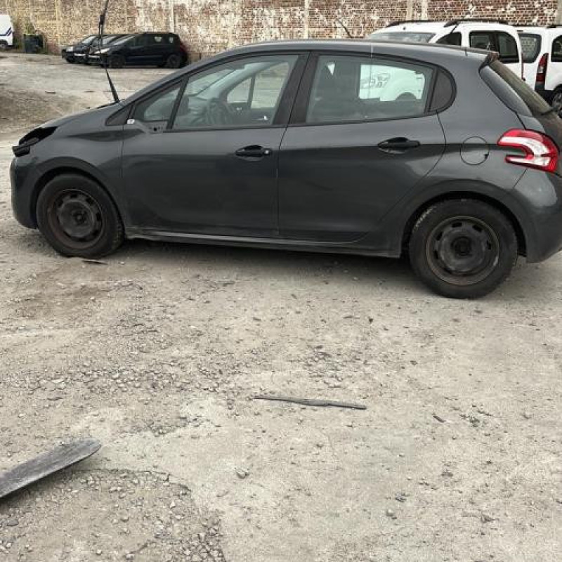 Ceinture arriere gauche PEUGEOT 208 1 Photo n°8