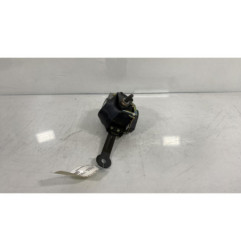 Pretensionneur de ceinture avant droit NISSAN PRIMERA 4