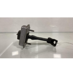 Arret de porte avant gauche PEUGEOT 208 1