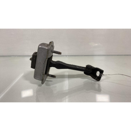 Arret de porte avant gauche PEUGEOT 208 1
