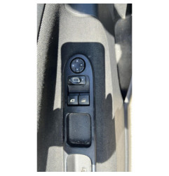 Porte avant gauche PEUGEOT 207