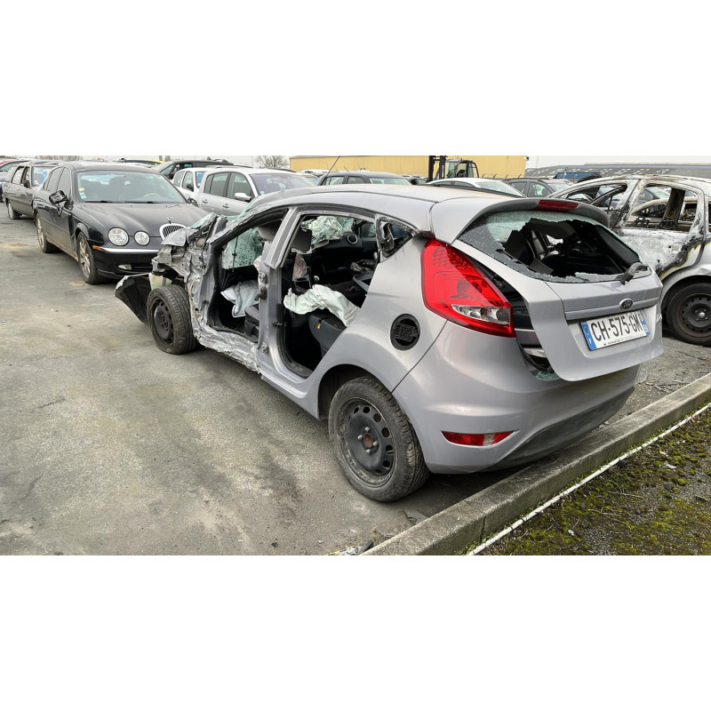 Arret de porte avant droit FORD FIESTA 6 Photo n°8