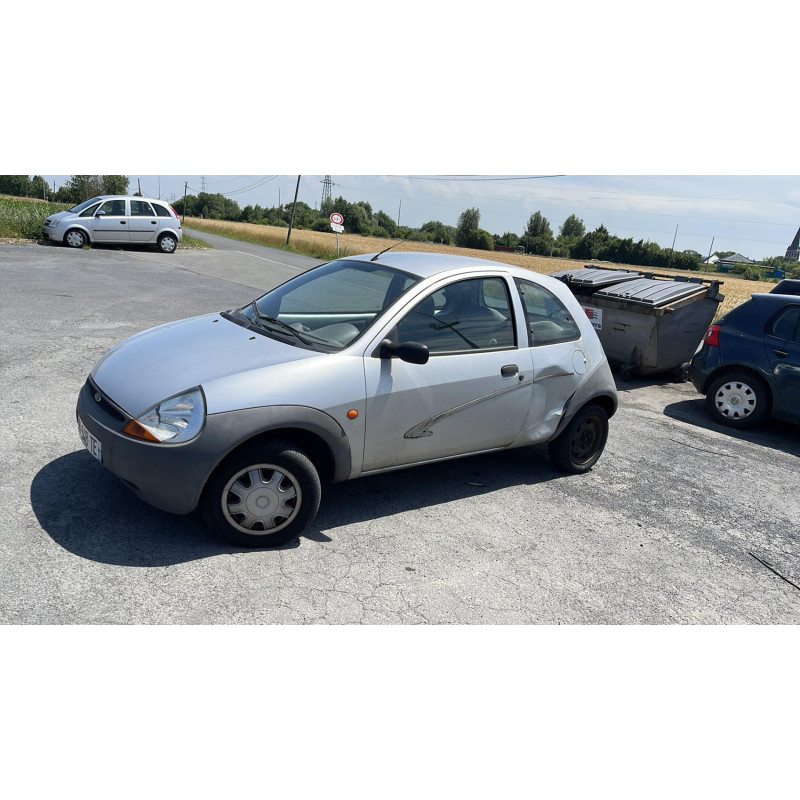 Capot FORD KA 1 Photo n°9