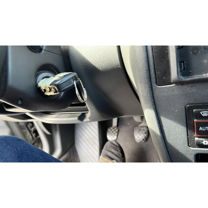 Porte avant droit AUDI A3 1 Photo n°8