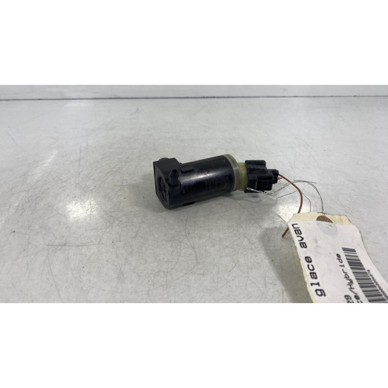 Pompe lave glace avant SUZUKI SWIFT 5 Photo n°1