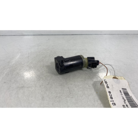 Pompe lave glace avant SUZUKI SWIFT 5 Photo n°1