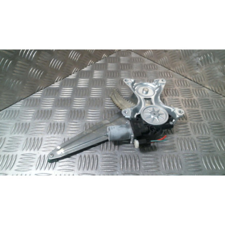 Leve vitre electrique arriere gauche SUZUKI SWIFT 5 Photo n°1
