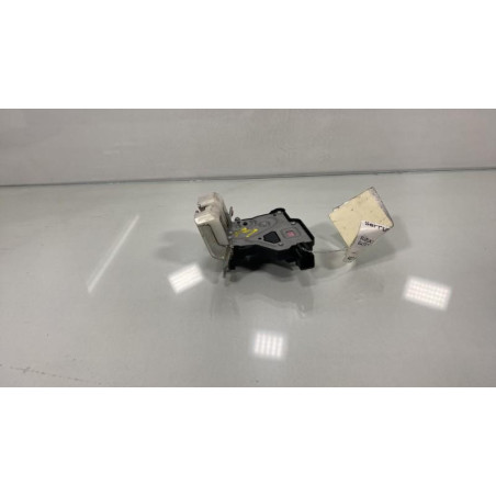 Serrure de coffre SUZUKI SWIFT 5