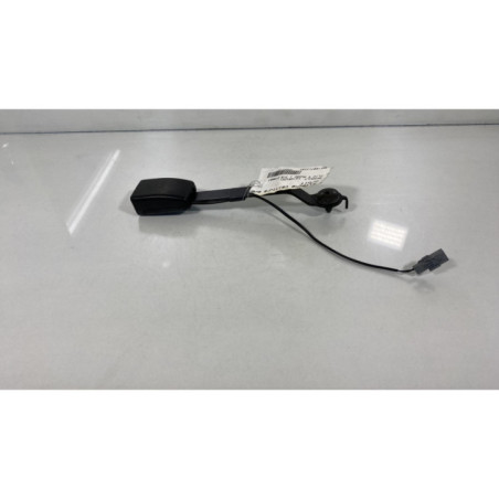 Attache ceinture avant droit RENAULT CLIO 4 Photo n°1