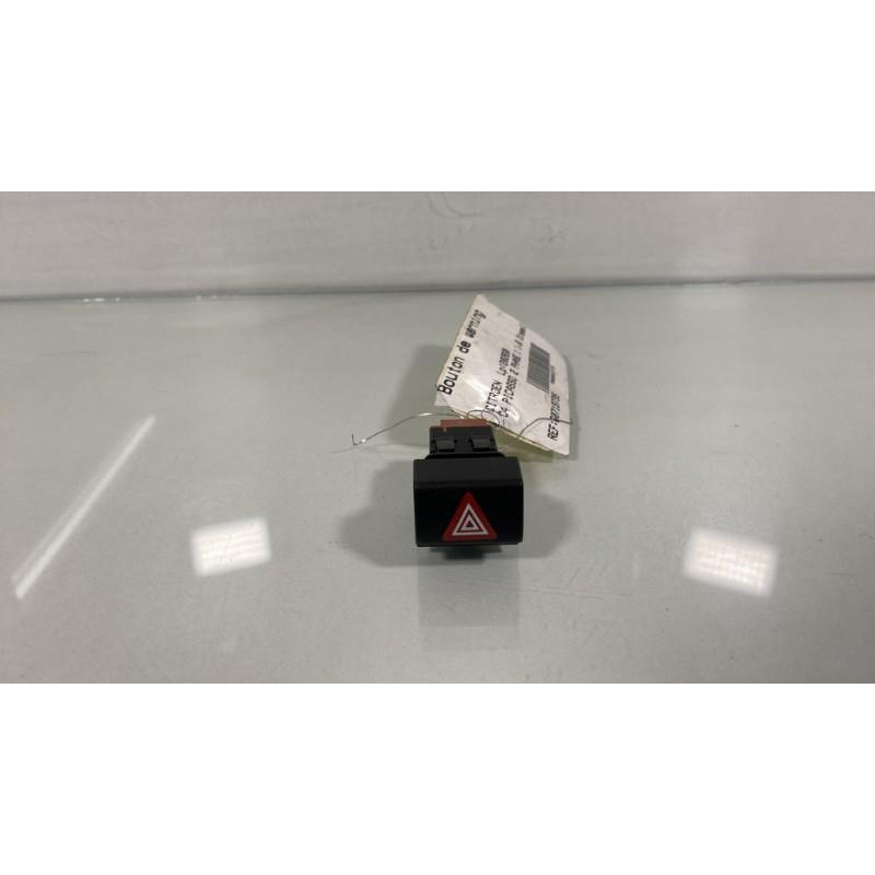 Bouton de warning CITROEN C4 PICASSO 2 Photo n°1