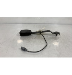 Attache ceinture avant droit RENAULT CLIO 4