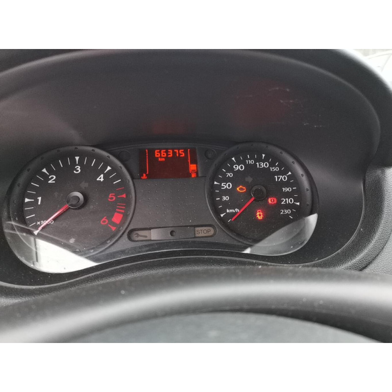 Feu arriere principal gauche (feux) RENAULT CLIO 3 Photo n°11
