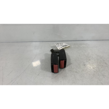 Attache ceinture arriere gauche RENAULT FLUENCE Photo n°1