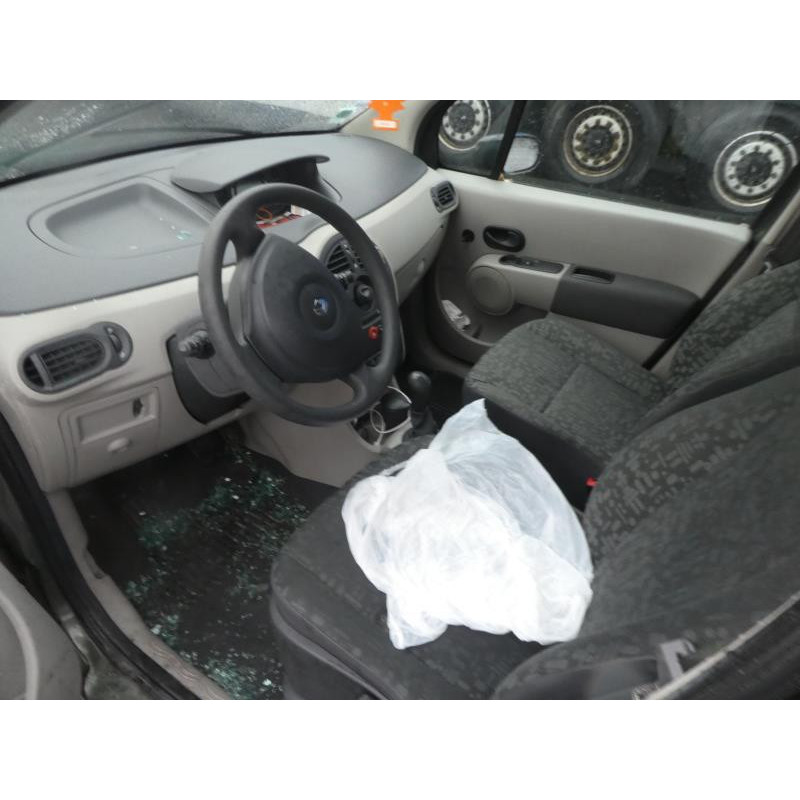 Pretensionneur de ceinture avant droit RENAULT MODUS Photo n°10