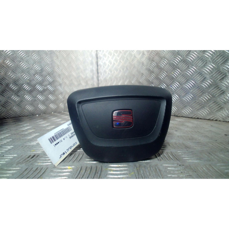 Air bag conducteur SEAT IBIZA 4 Photo n°2