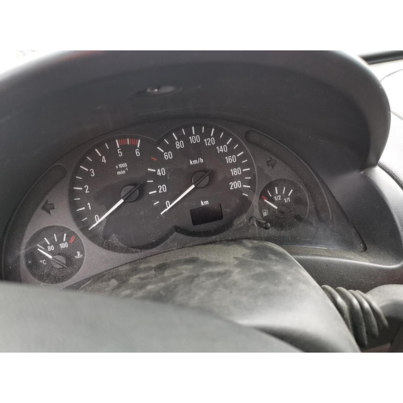 Arret de porte avant droit OPEL COMBO C Photo n°4