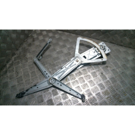 Leve vitre mecanique avant droit OPEL CORSA B Photo n°1