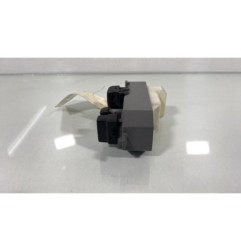 Interrupteur de leve vitre avant gauche TOYOTA YARIS 2