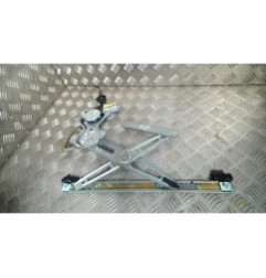 Leve vitre electrique avant gauche TOYOTA YARIS 2