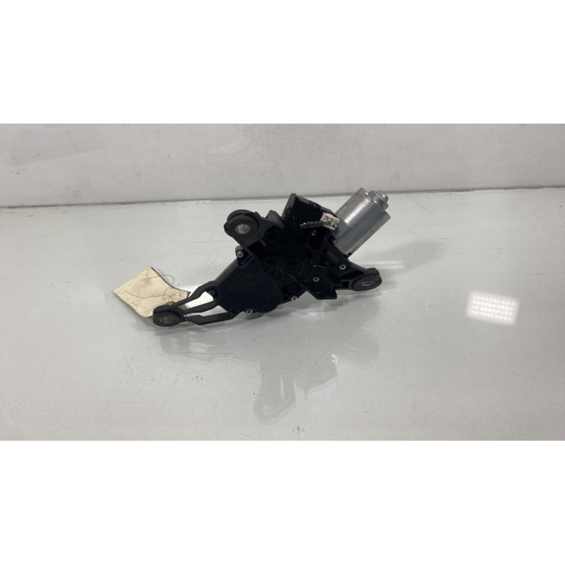 Moteur essuie glace arriere TOYOTA YARIS 2 Photo n°1