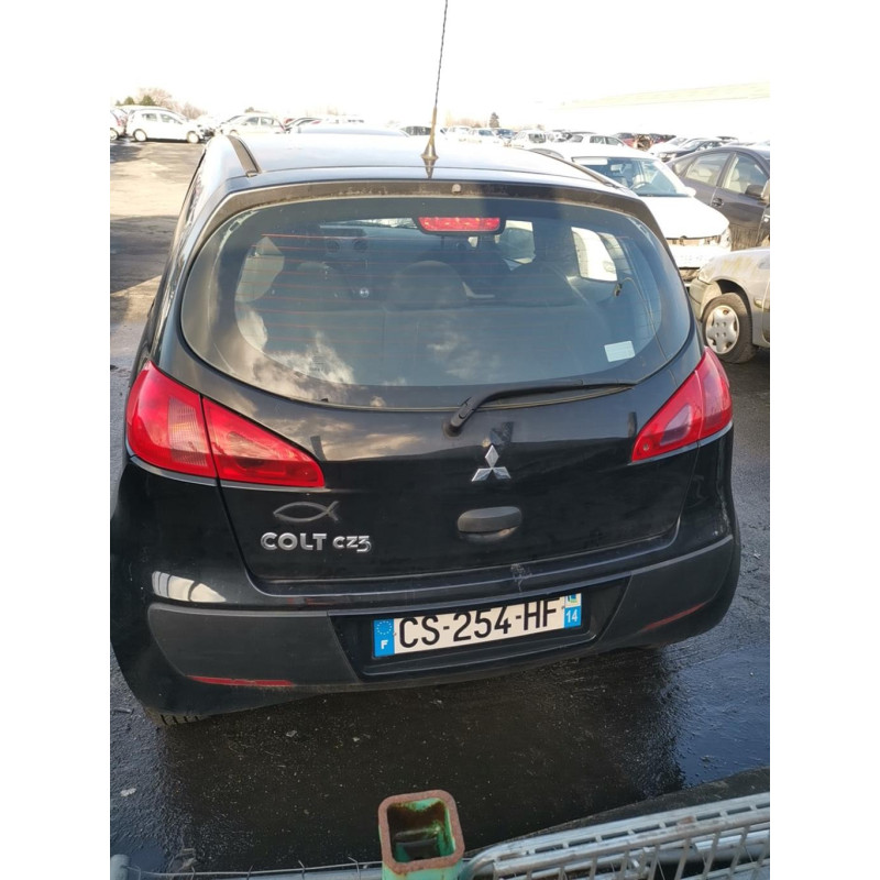 Malle/Hayon arriere MITSUBISHI COLT 6 Photo n°17