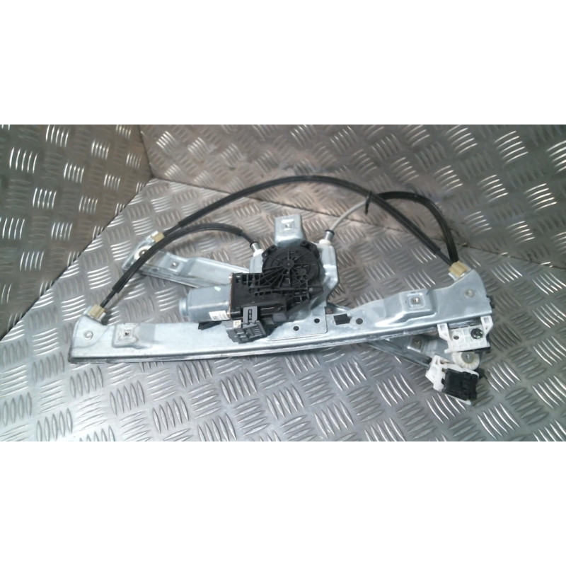 Leve vitre electrique avant gauche CITROEN DS3 Photo n°1