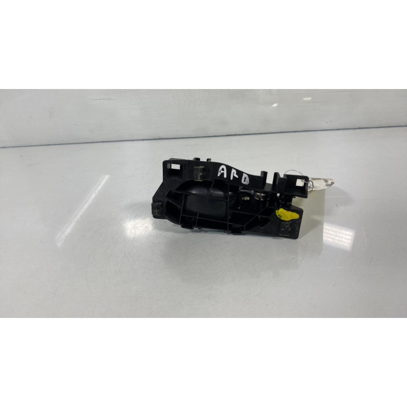 Poignee interieur arriere droit PEUGEOT 3008 1 Photo n°1