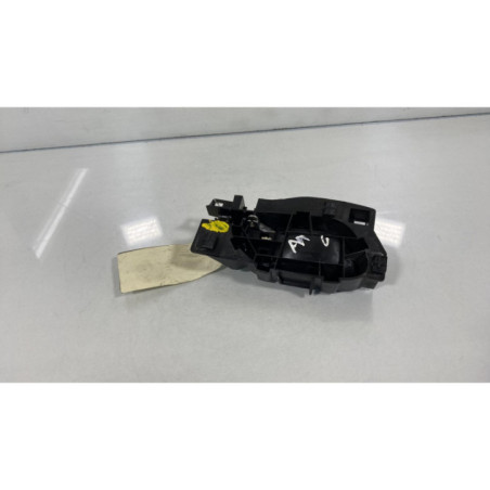 Poignee interieur arriere gauche PEUGEOT 3008 1