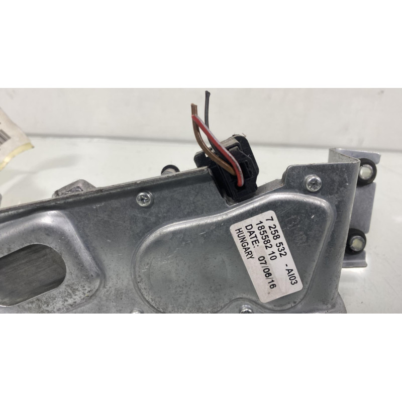 Moteur essuie glace arriere BMW SERIE 1 F21 Photo n°4
