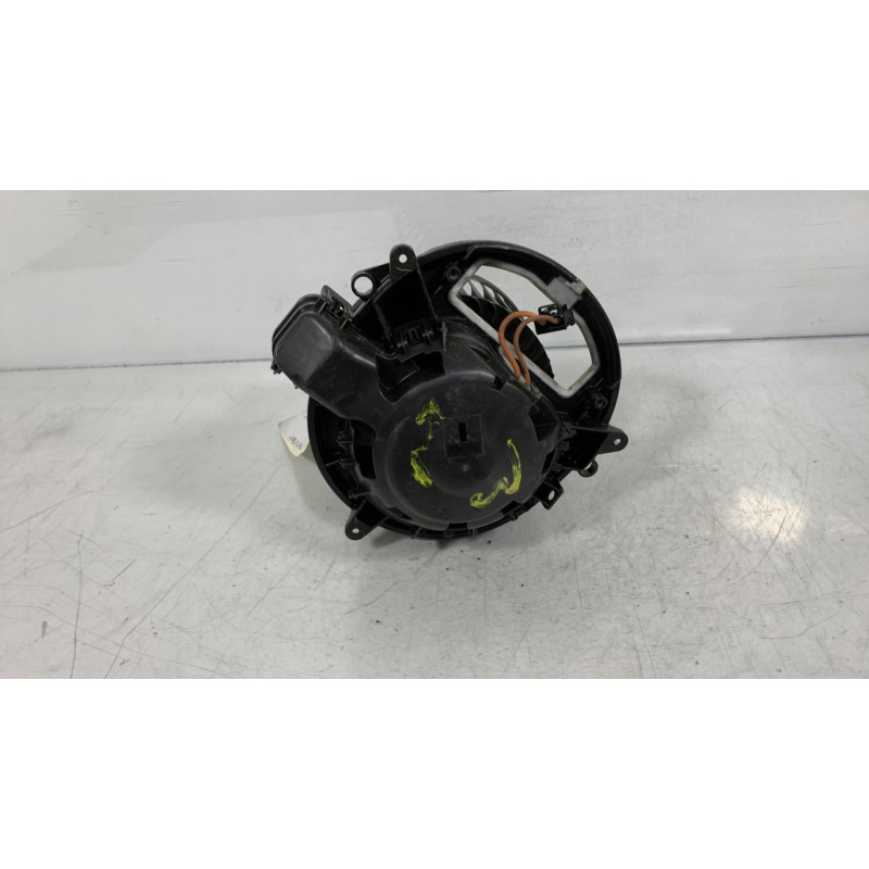 Pulseur d'air BMW SERIE 1 F21 Photo n°2