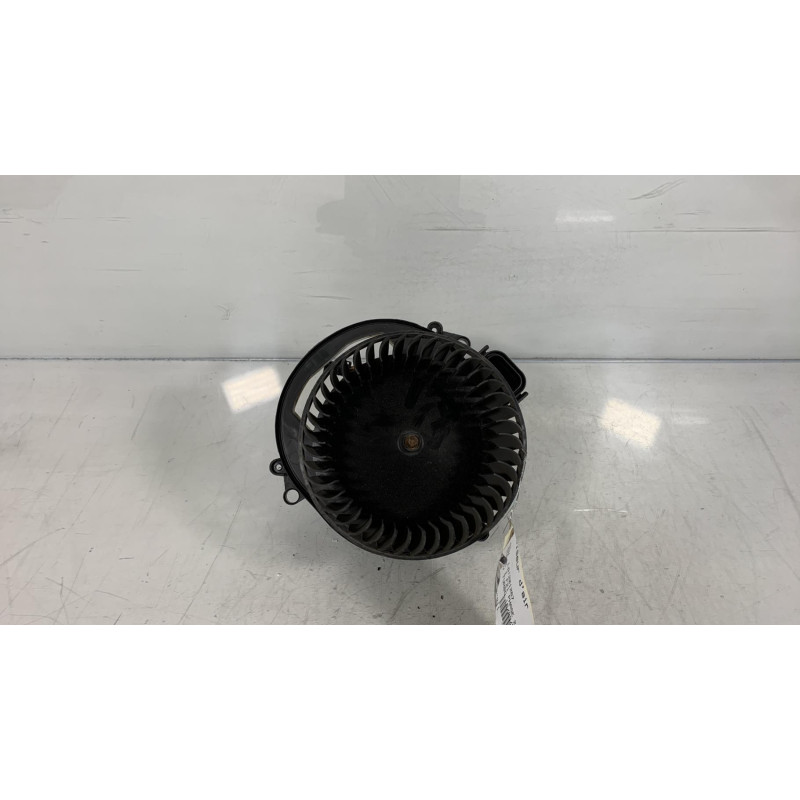Pulseur d'air BMW SERIE 1 F21 Photo n°3