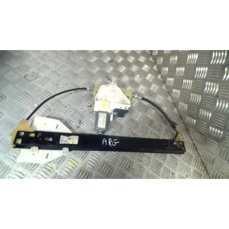 Leve vitre electrique arriere gauche AUDI A6 3 Photo n°1
