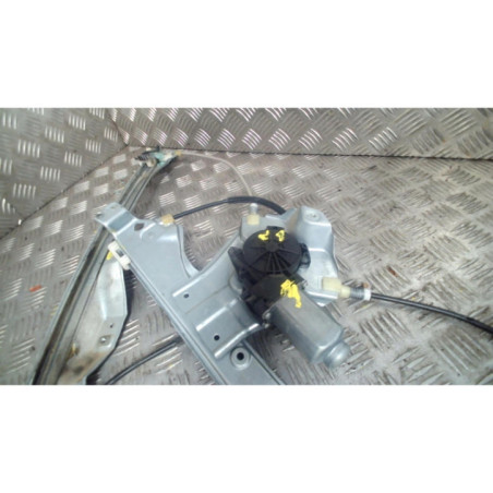 Leve vitre electrique avant gauche RENAULT CLIO 3