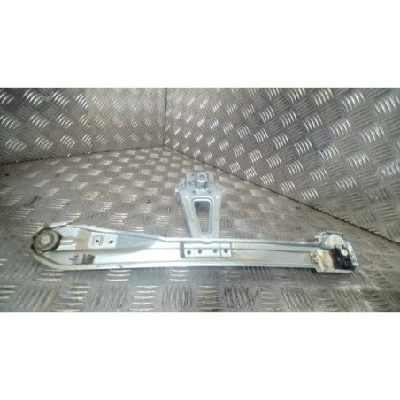 Leve vitre mecanique arriere gauche RENAULT CLIO 3 Photo n°1