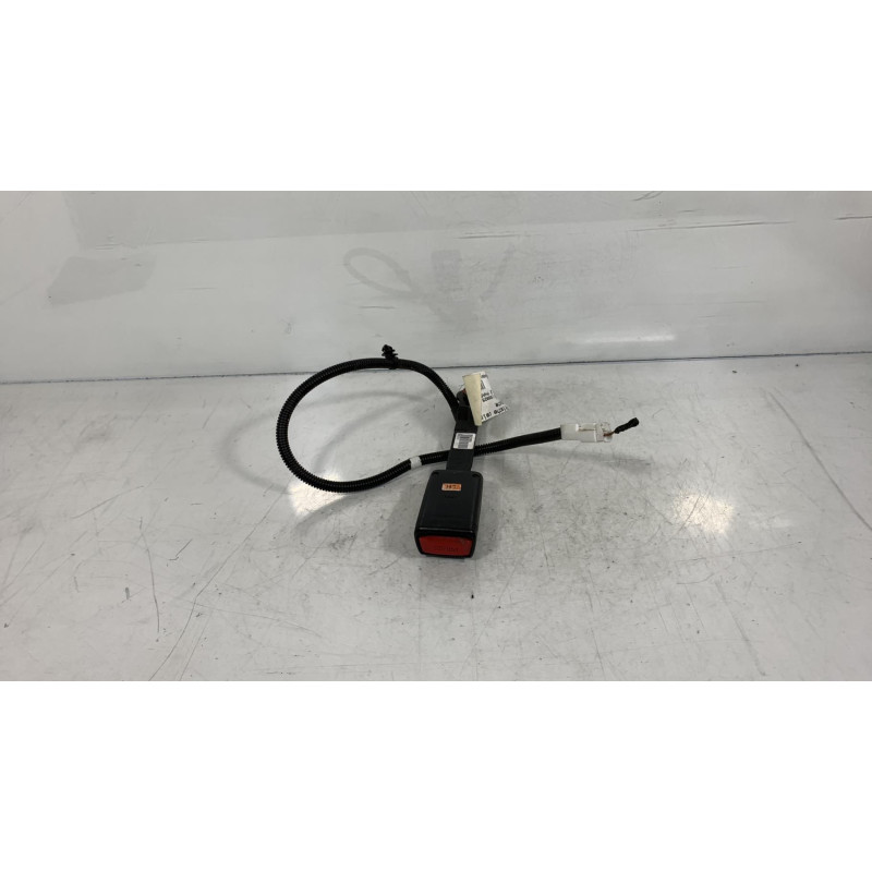Attache ceinture avant gauche KIA PICANTO 2 Photo n°3